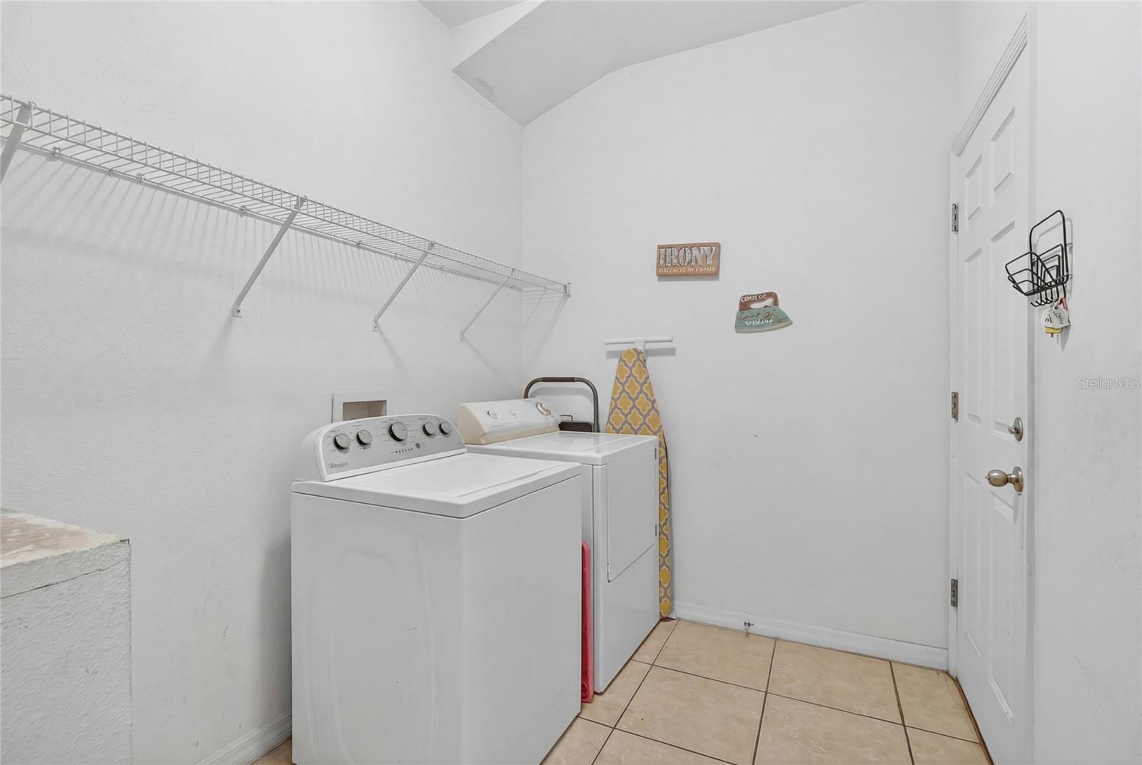 KRENSON WOODS - Residential