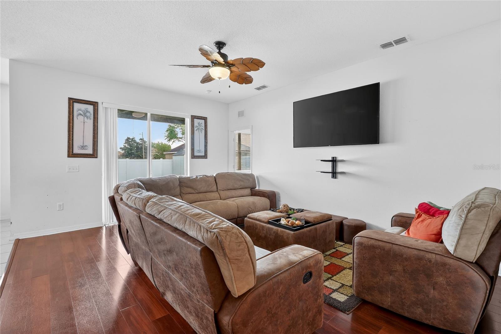 KRENSON WOODS - Residential