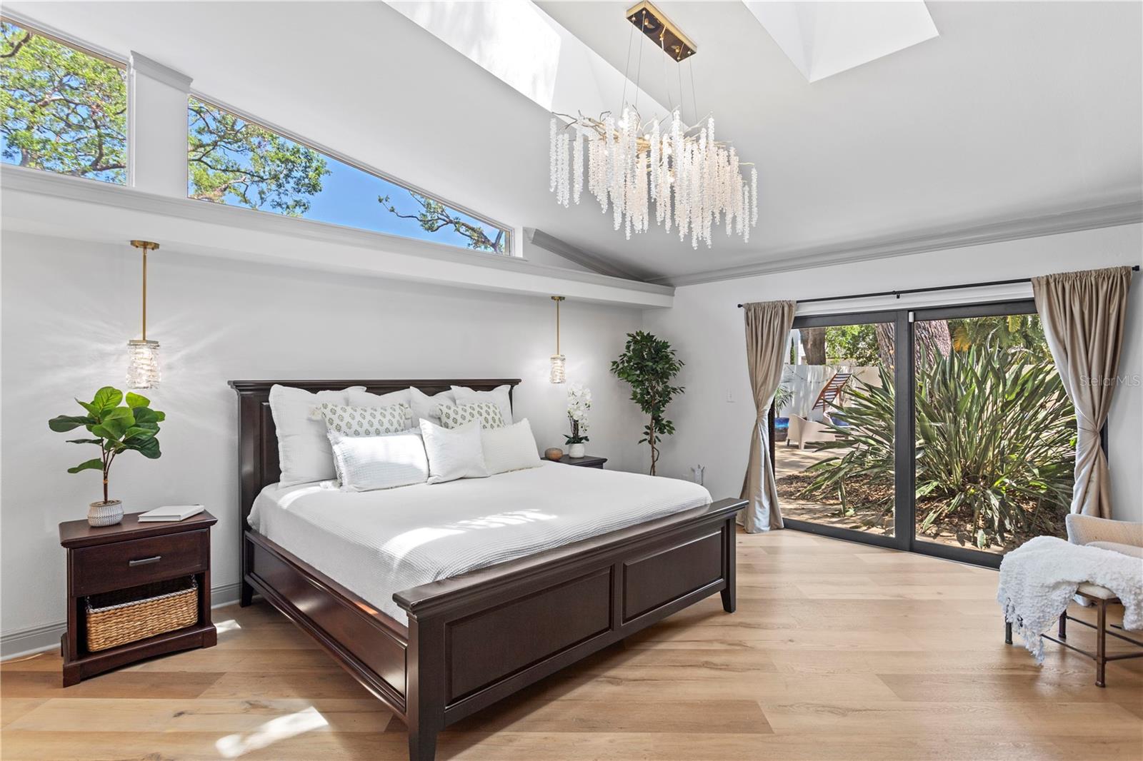 207 S COOLIDGE AVENUE