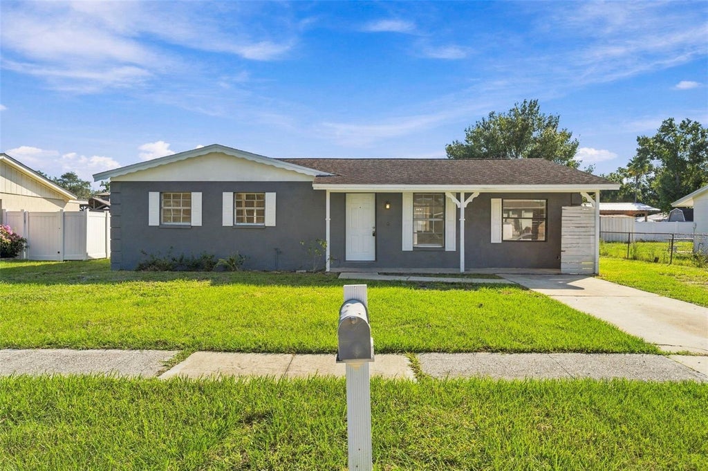 Photo of 8527 Gold Ridge Circle, Tampa, FL 33619 (MLS # TB8558706)