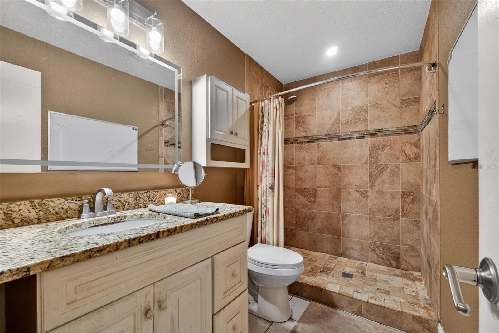 VILLAS OF BONNIE BAY - Residential