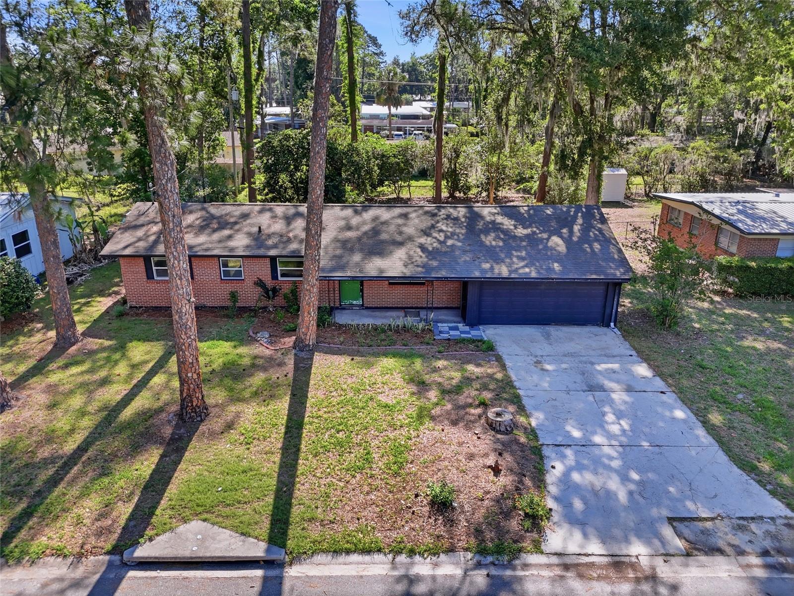 CAROL ESTATES EAST - Residential