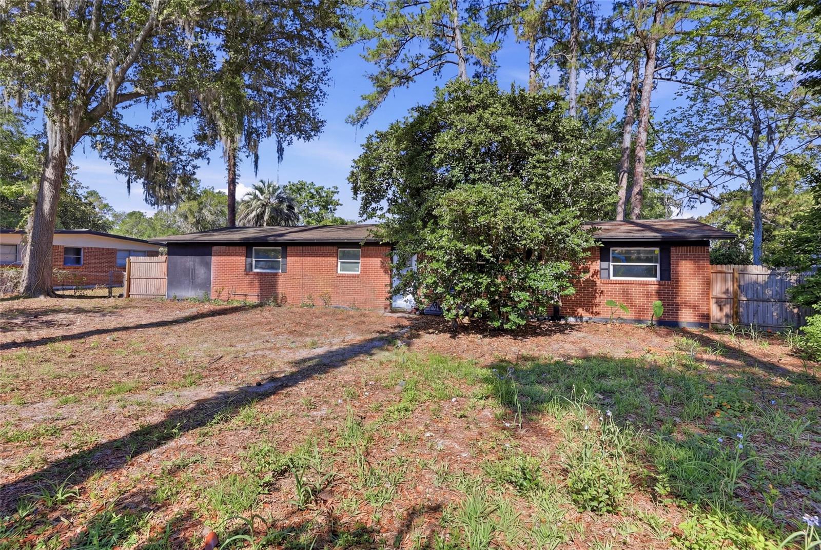 2209 NE 15TH TERRACE
