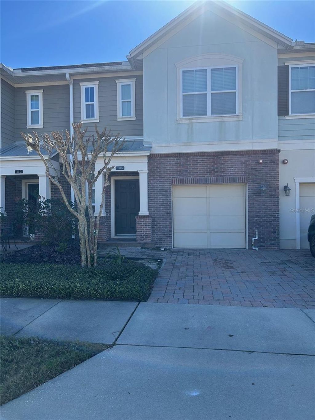Photo of 106 Zamora Place, Oviedo, FL 32765 (MLS # O6375121)