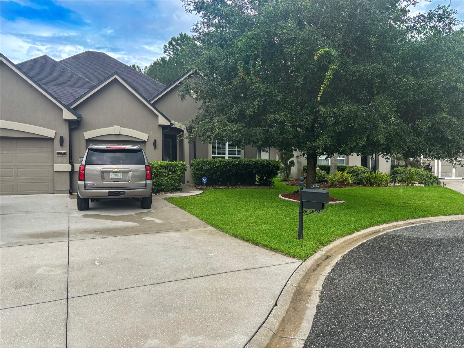 4420 CASTLE PALM COURT
