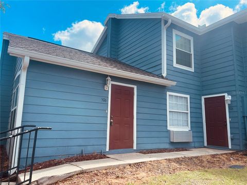 Photo of 506 Caribbean Drive #B, Davenport, FL 33897 (MLS # O6413685)