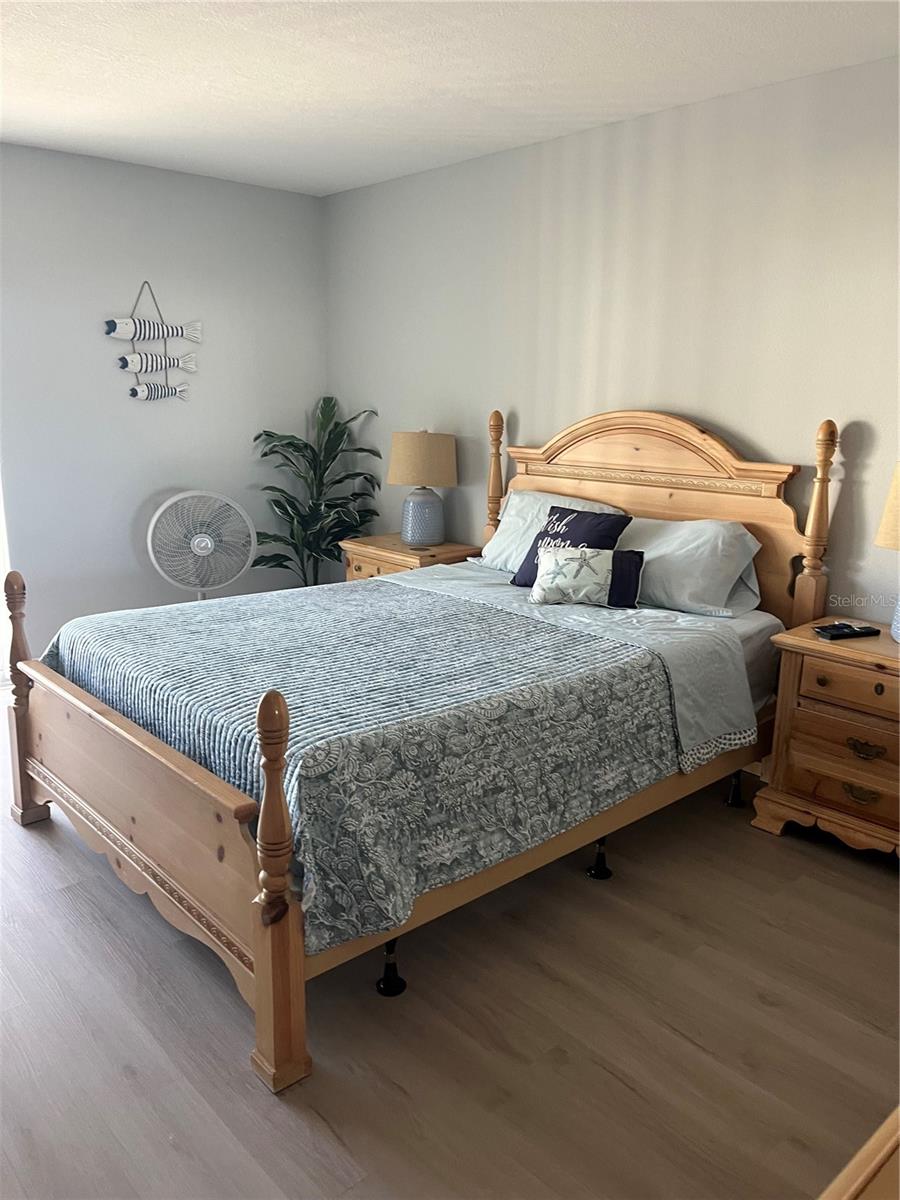 PALM MANOR PH 03 - Residential