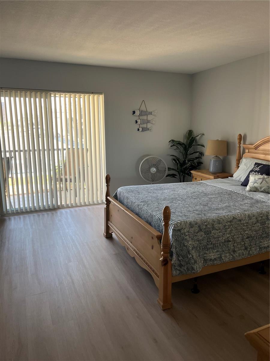 PALM MANOR PH 03 - Residential