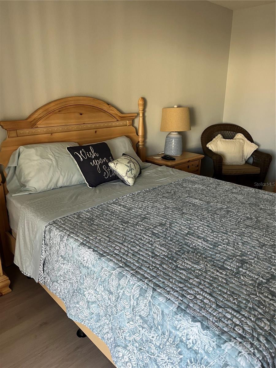 PALM MANOR PH 03 - Residential