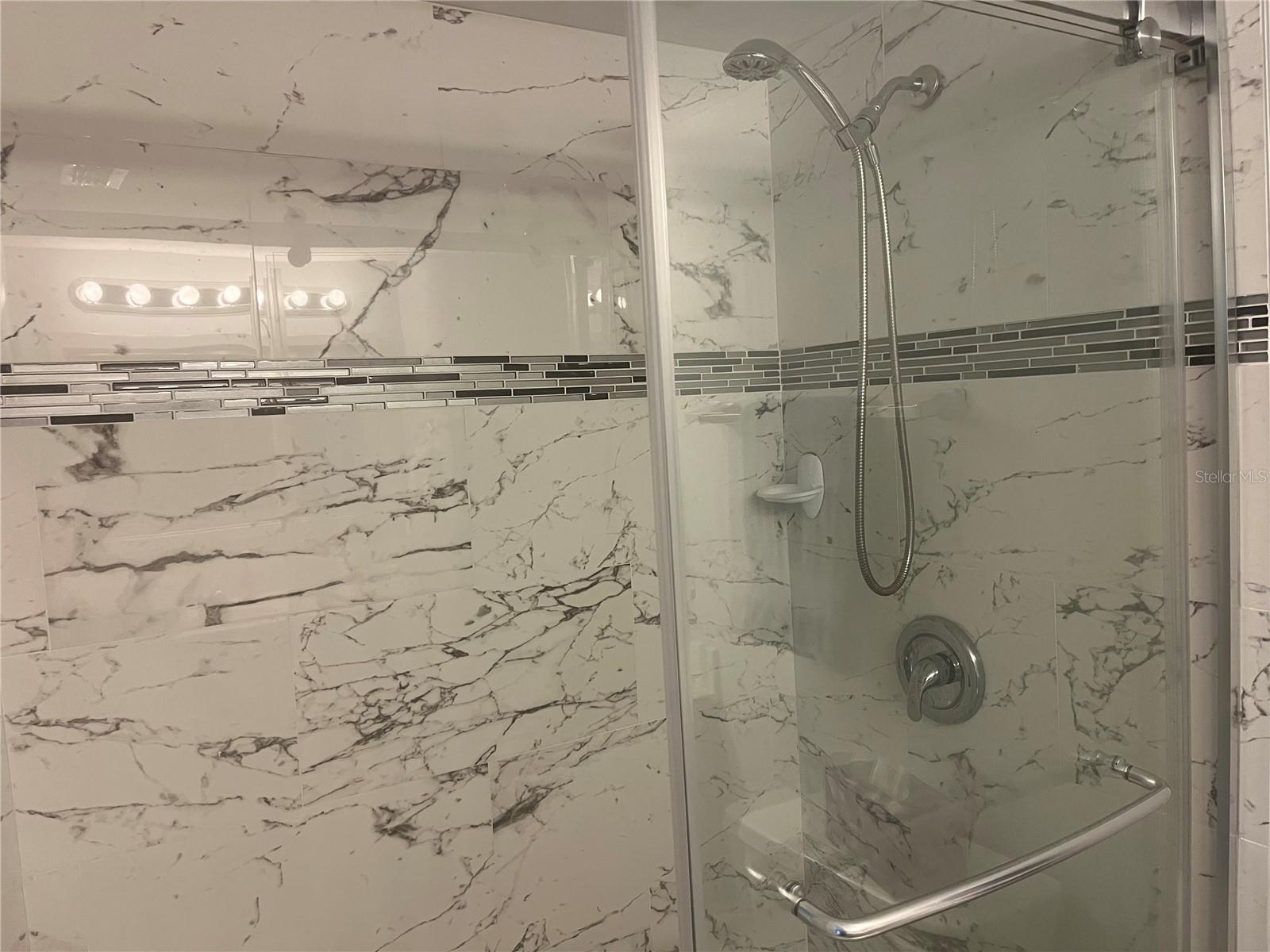 PALM MANOR PH 03 - Residential