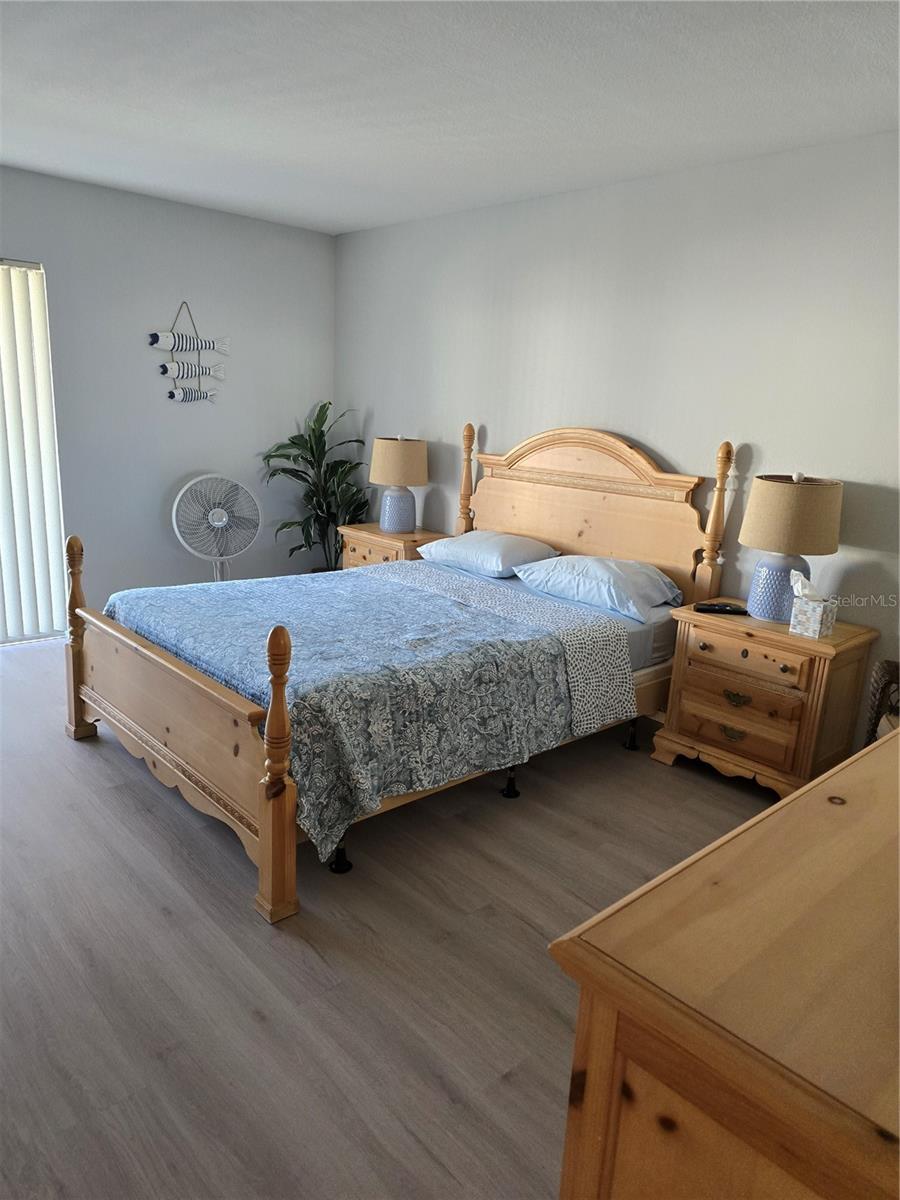 PALM MANOR PH 03 - Residential