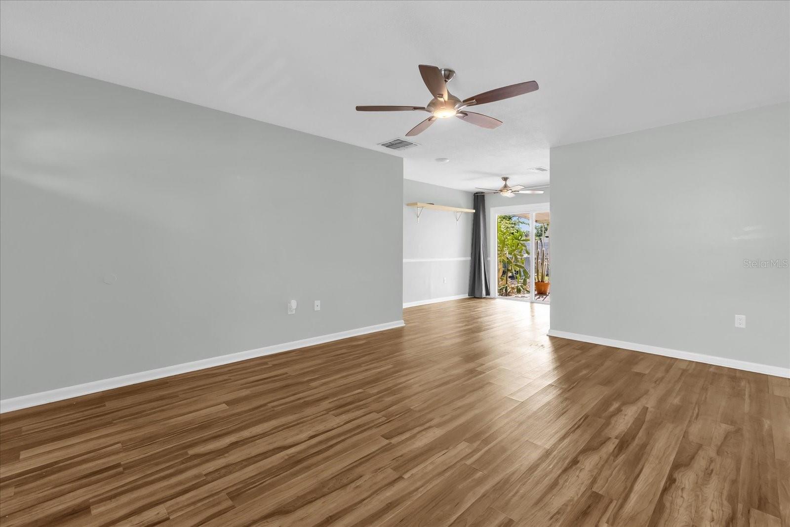 ENGELWOOD PARK - Residential