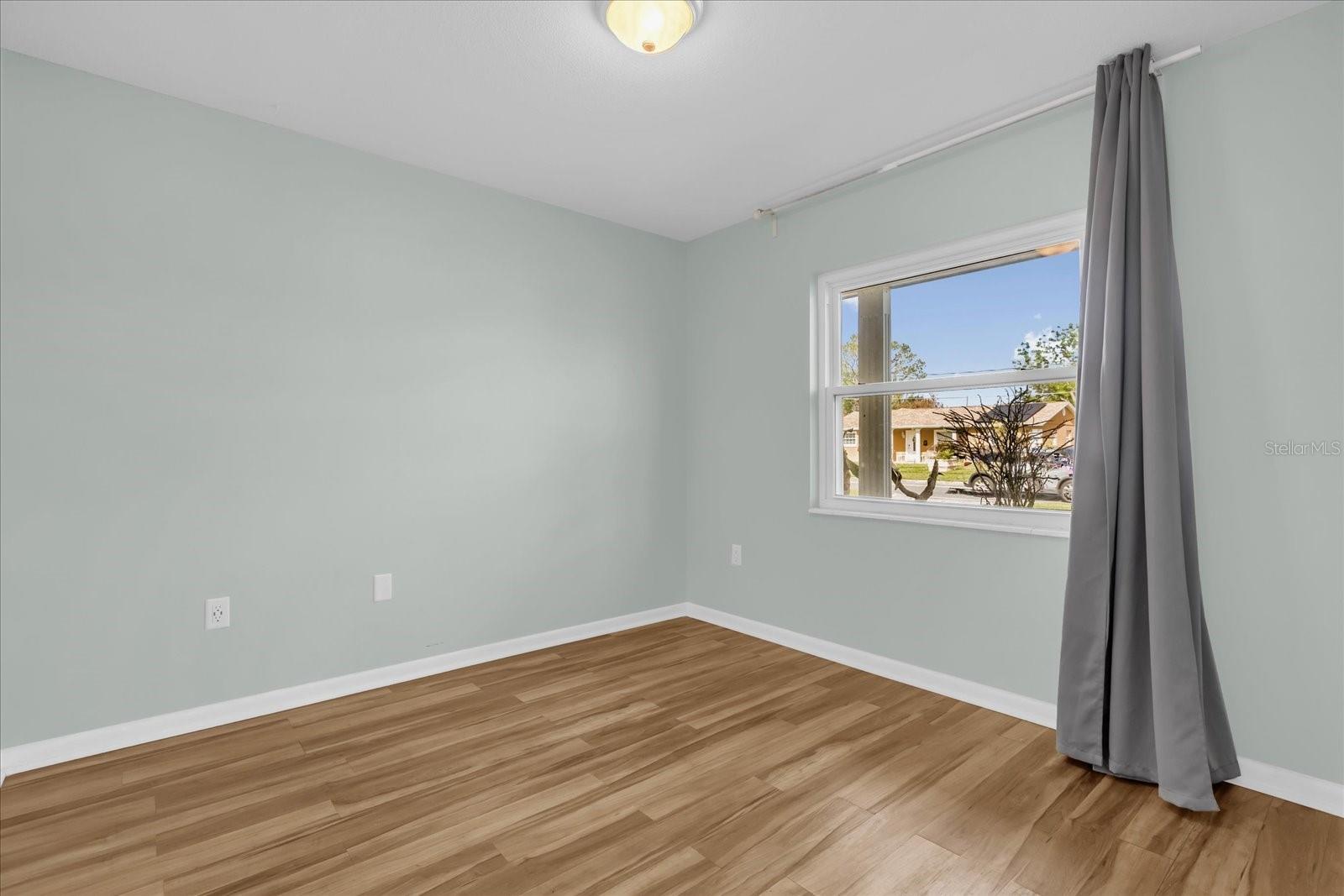 ENGELWOOD PARK - Residential