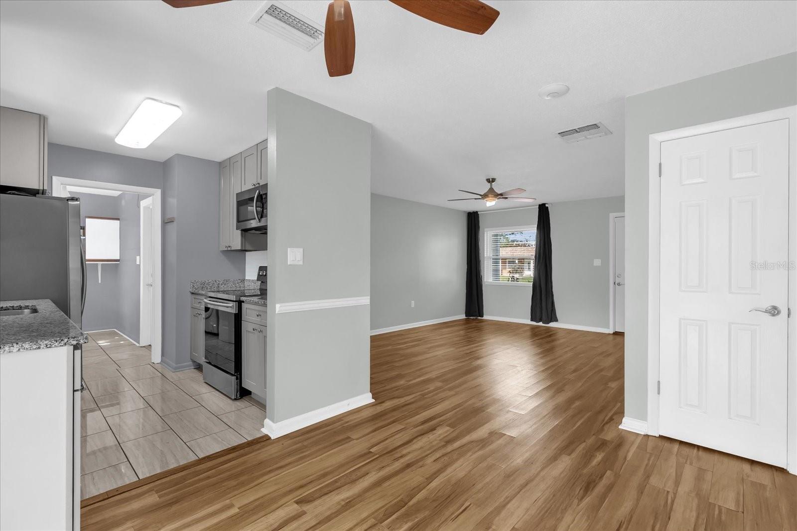 ENGELWOOD PARK - Residential