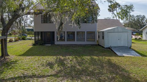 A home in PALMETTO