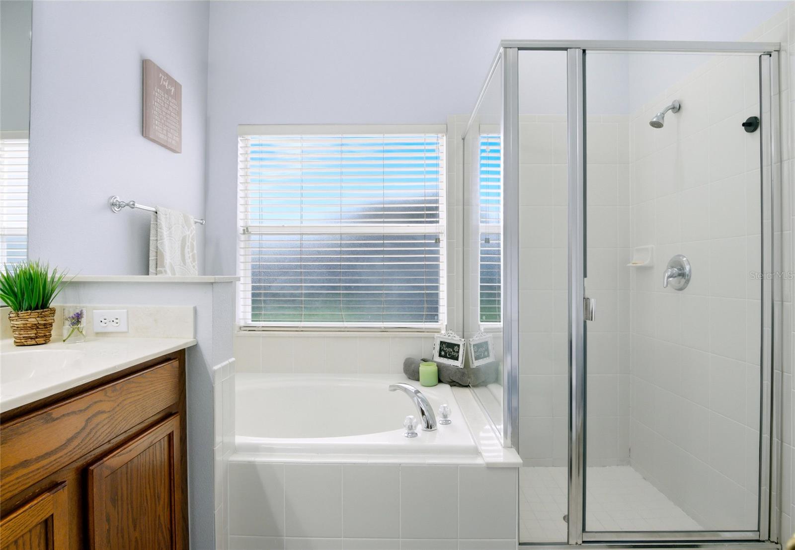 AVALON LAKES PH 02 VLGS E & H - Residential