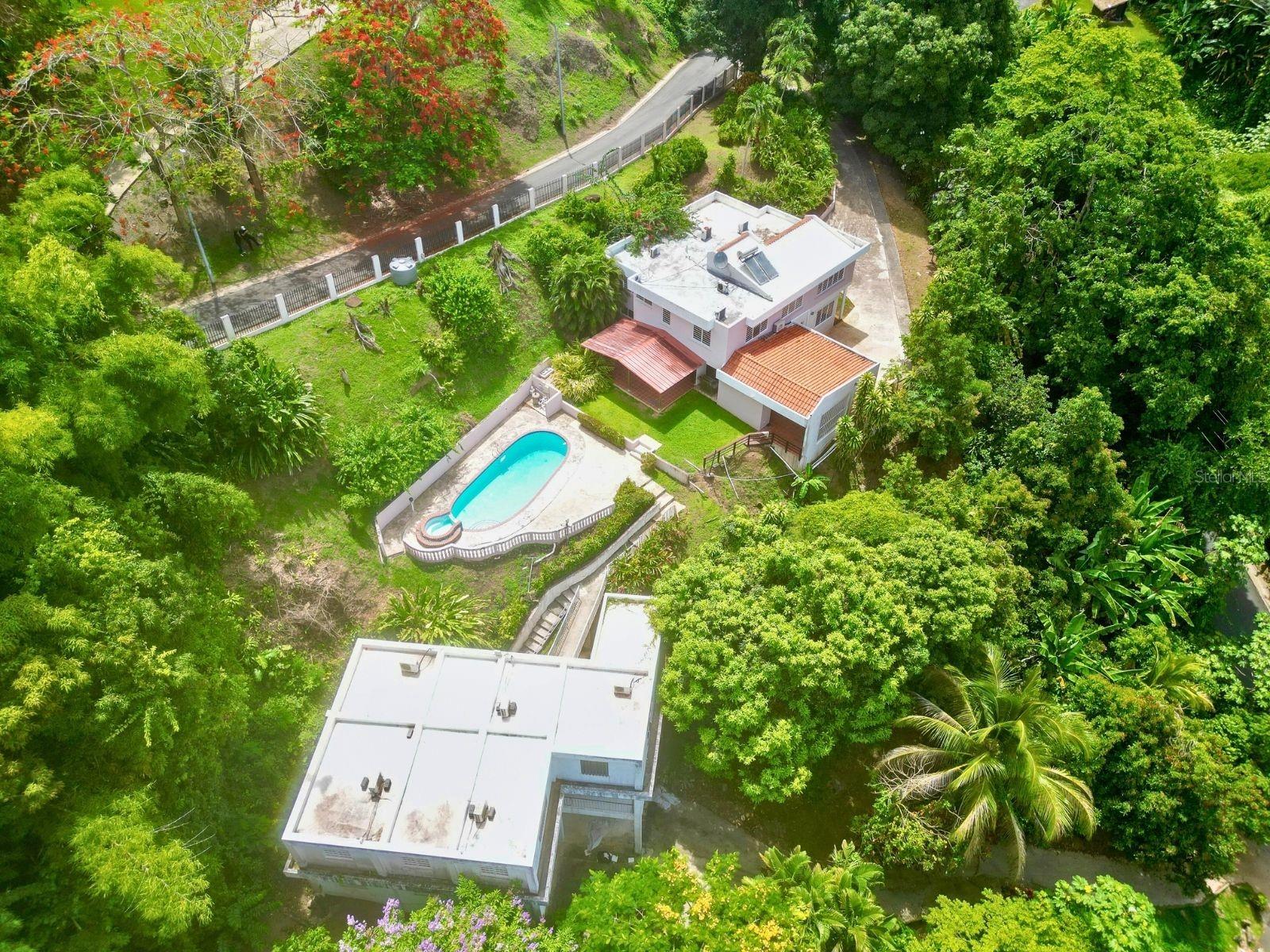 URB SUNSET HILLS - Residential