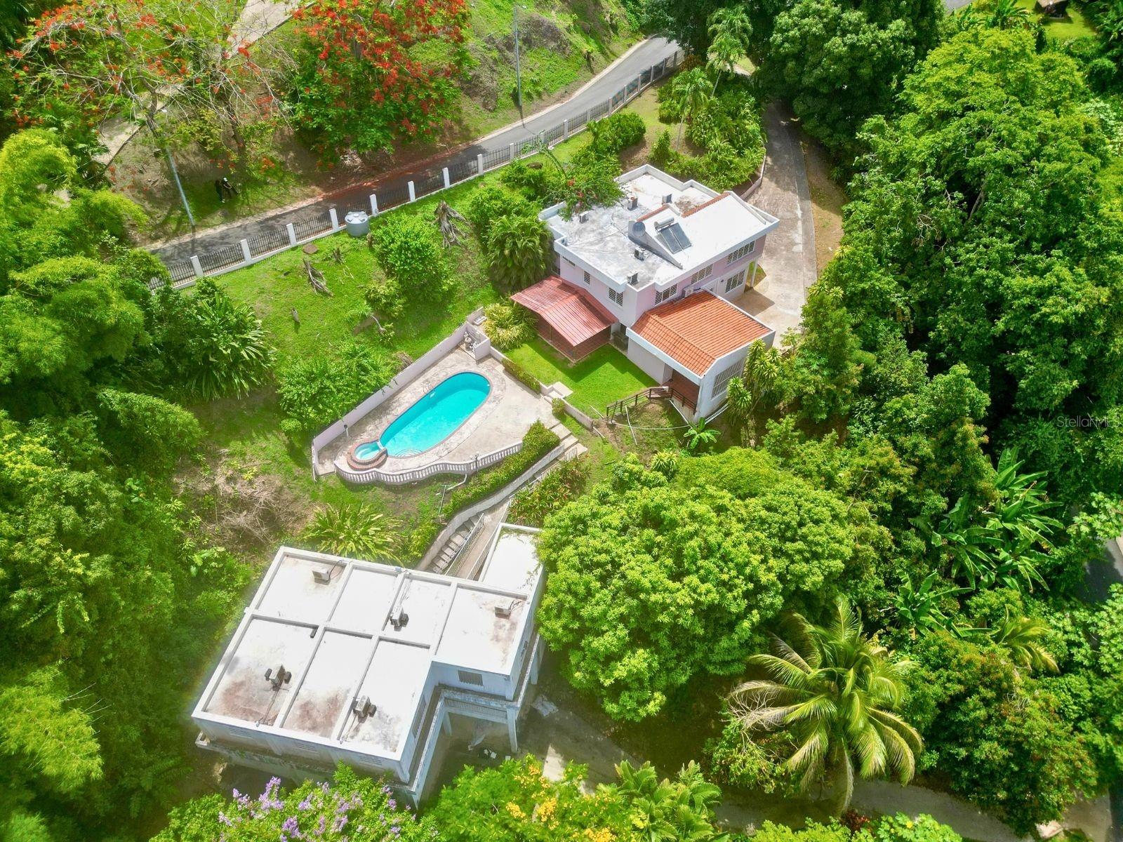 URB SUNSET HILLS - Residential