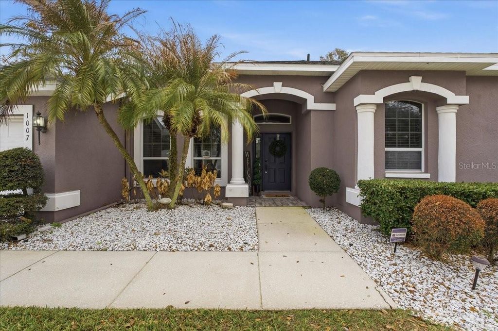 Photo of 1007 Split Silk Street, Valrico, FL 33594 (MLS # TB8481483)