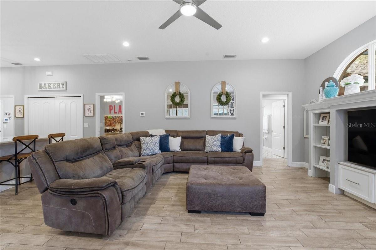 LUMSDEN POINTE PH 1 - Residential