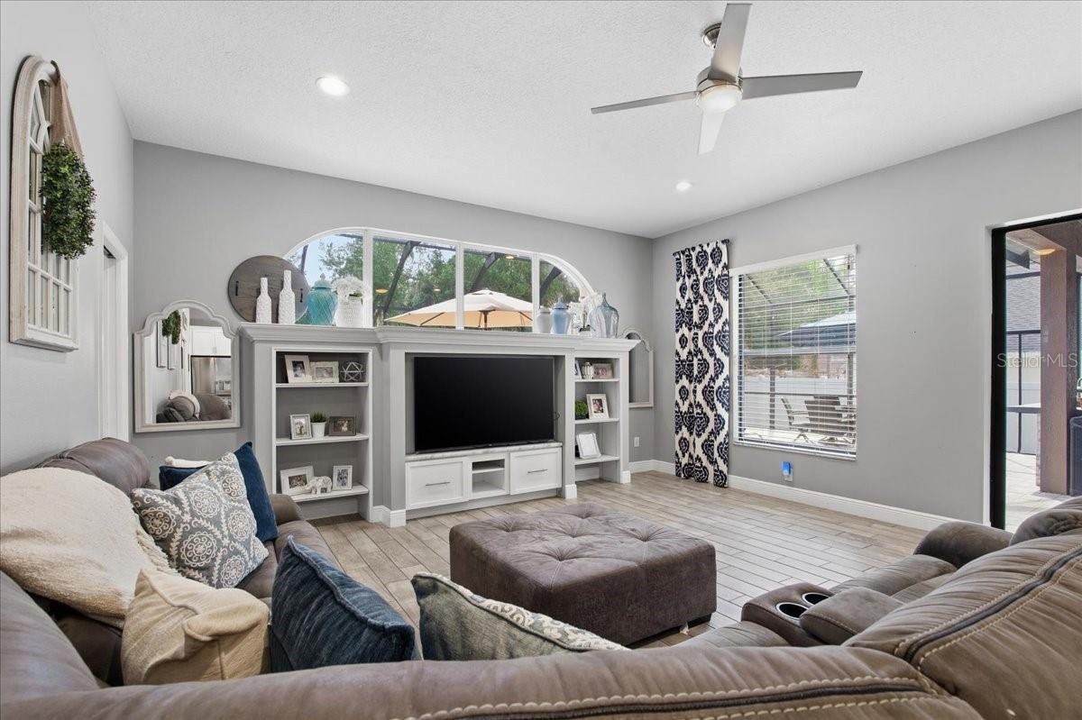 LUMSDEN POINTE PH 1 - Residential