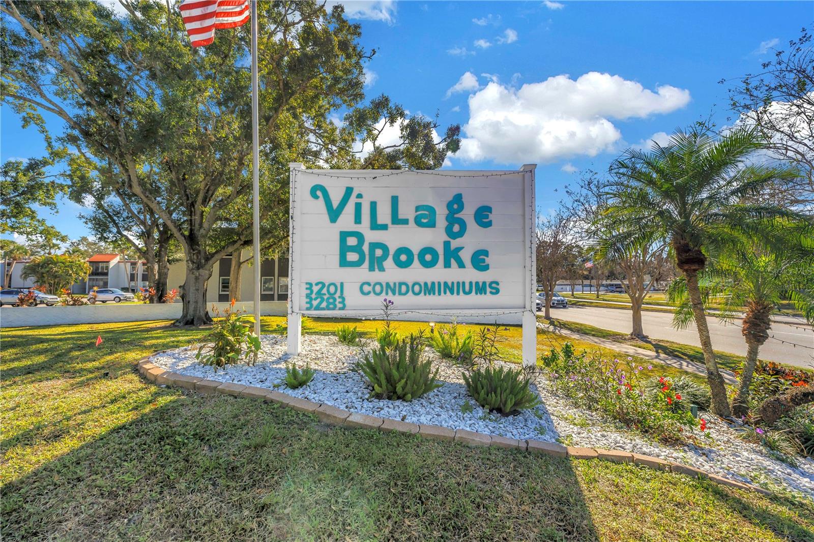 VILLAGE BROOKE SEC 3 - Residential Lease