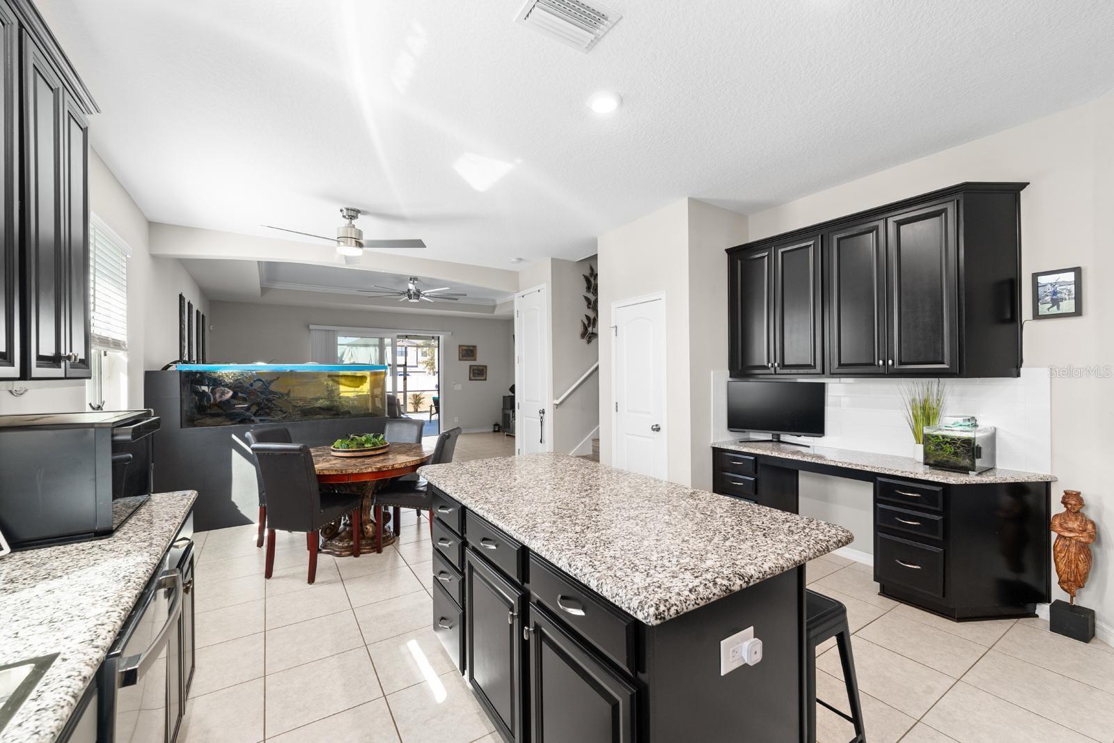 LAKESIDE PH 6 - Residential