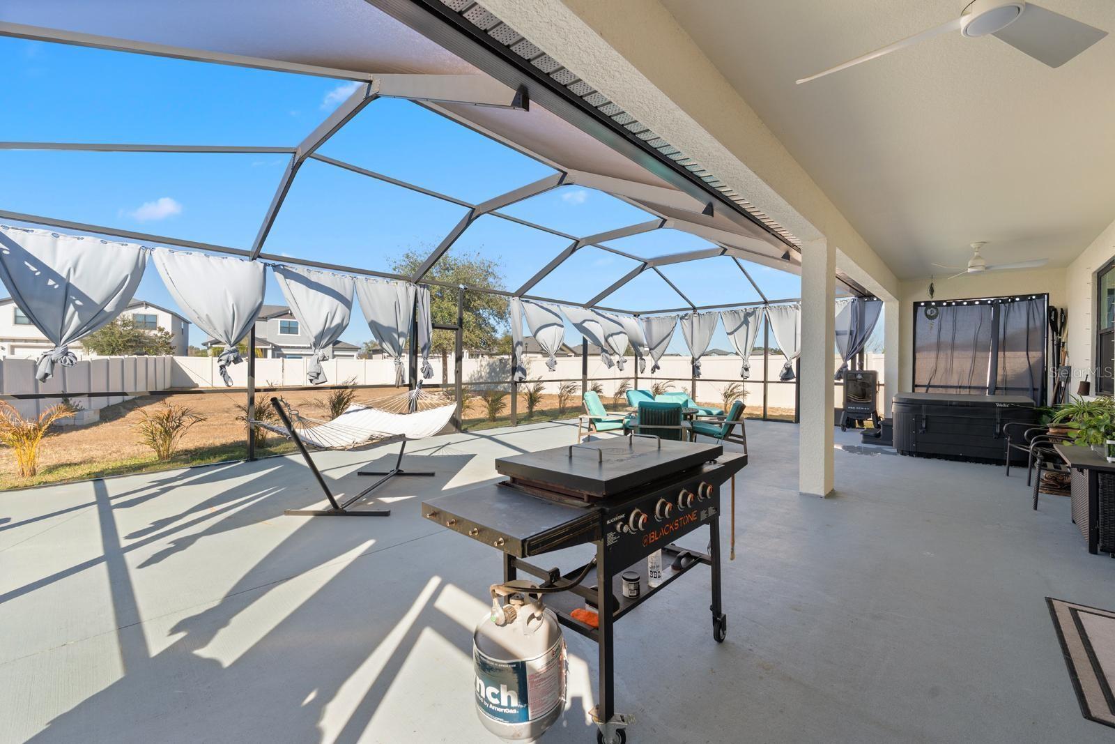 LAKESIDE PH 6 - Residential