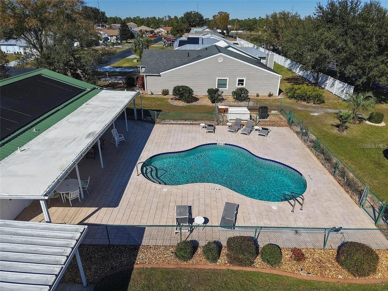 WILLOW GATE - Residential