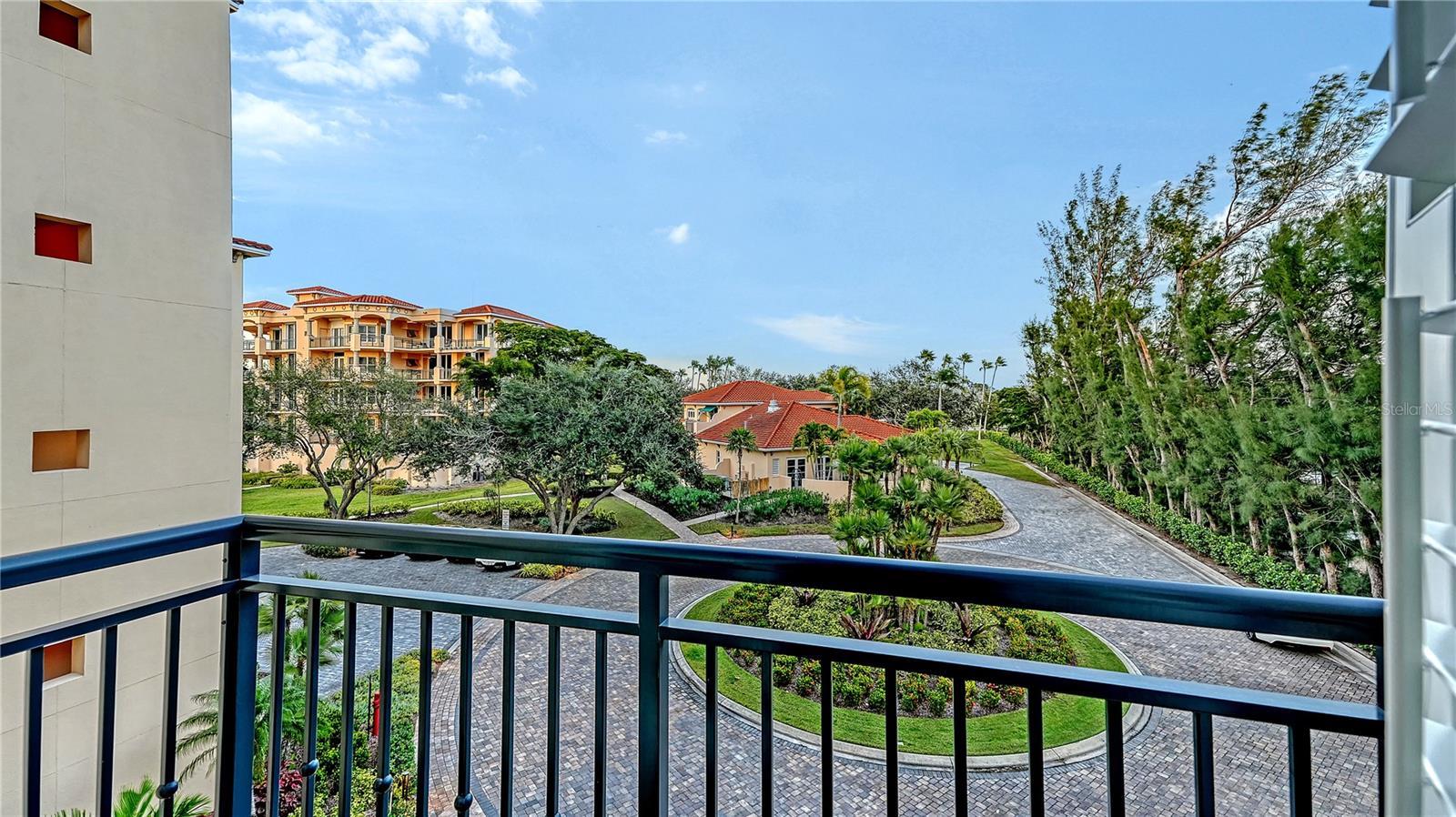 VIZCAYA AT LONGBOAT KEY PH 01 - Residential