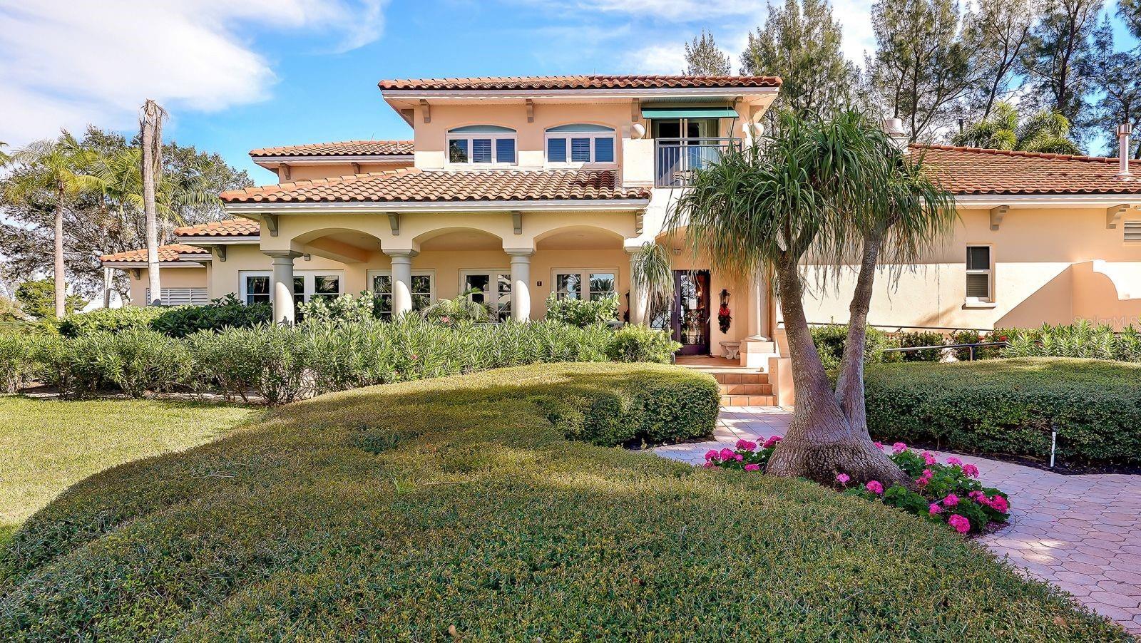 VIZCAYA AT LONGBOAT KEY PH 01 - Residential