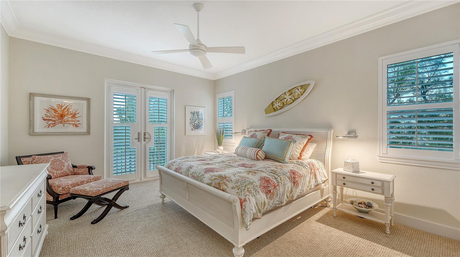 VIZCAYA AT LONGBOAT KEY PH 01 - Residential