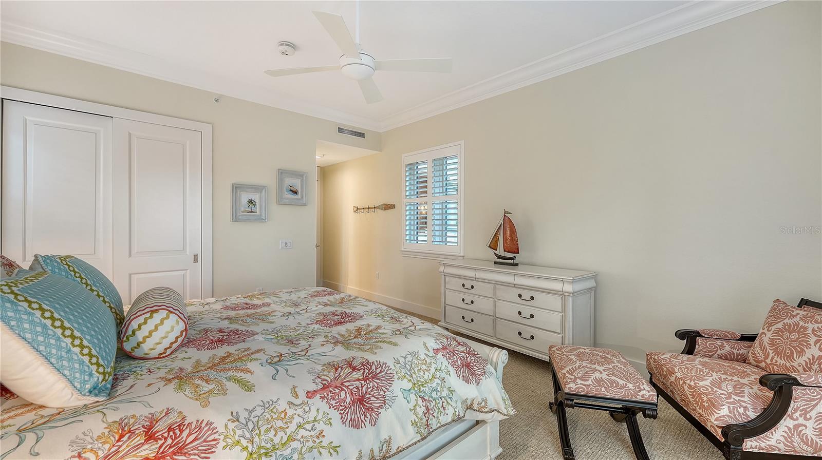 VIZCAYA AT LONGBOAT KEY PH 01 - Residential