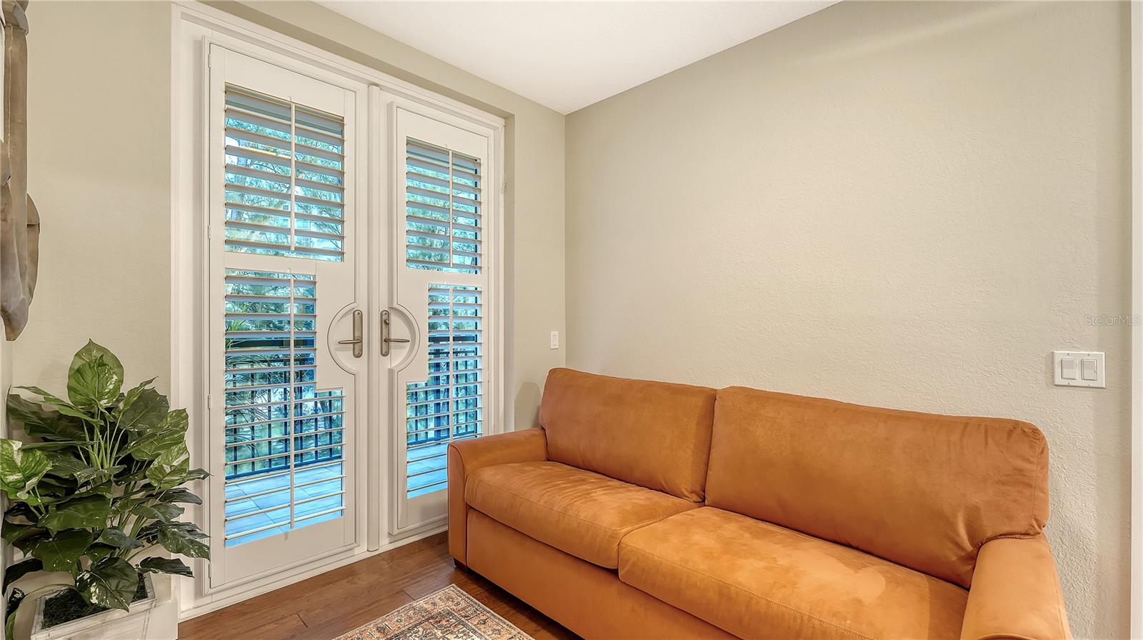 VIZCAYA AT LONGBOAT KEY PH 01 - Residential