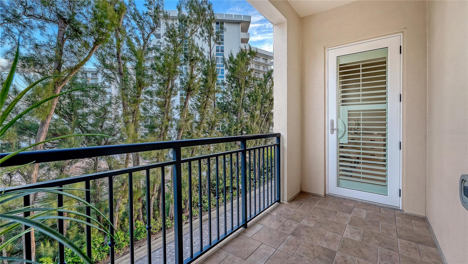 VIZCAYA AT LONGBOAT KEY PH 01 - Residential