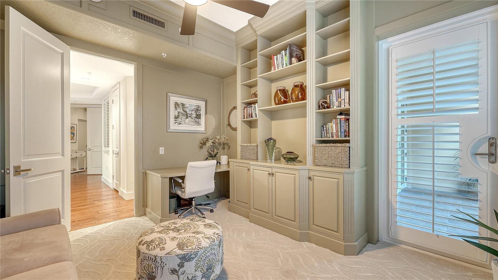 VIZCAYA AT LONGBOAT KEY PH 01 - Residential