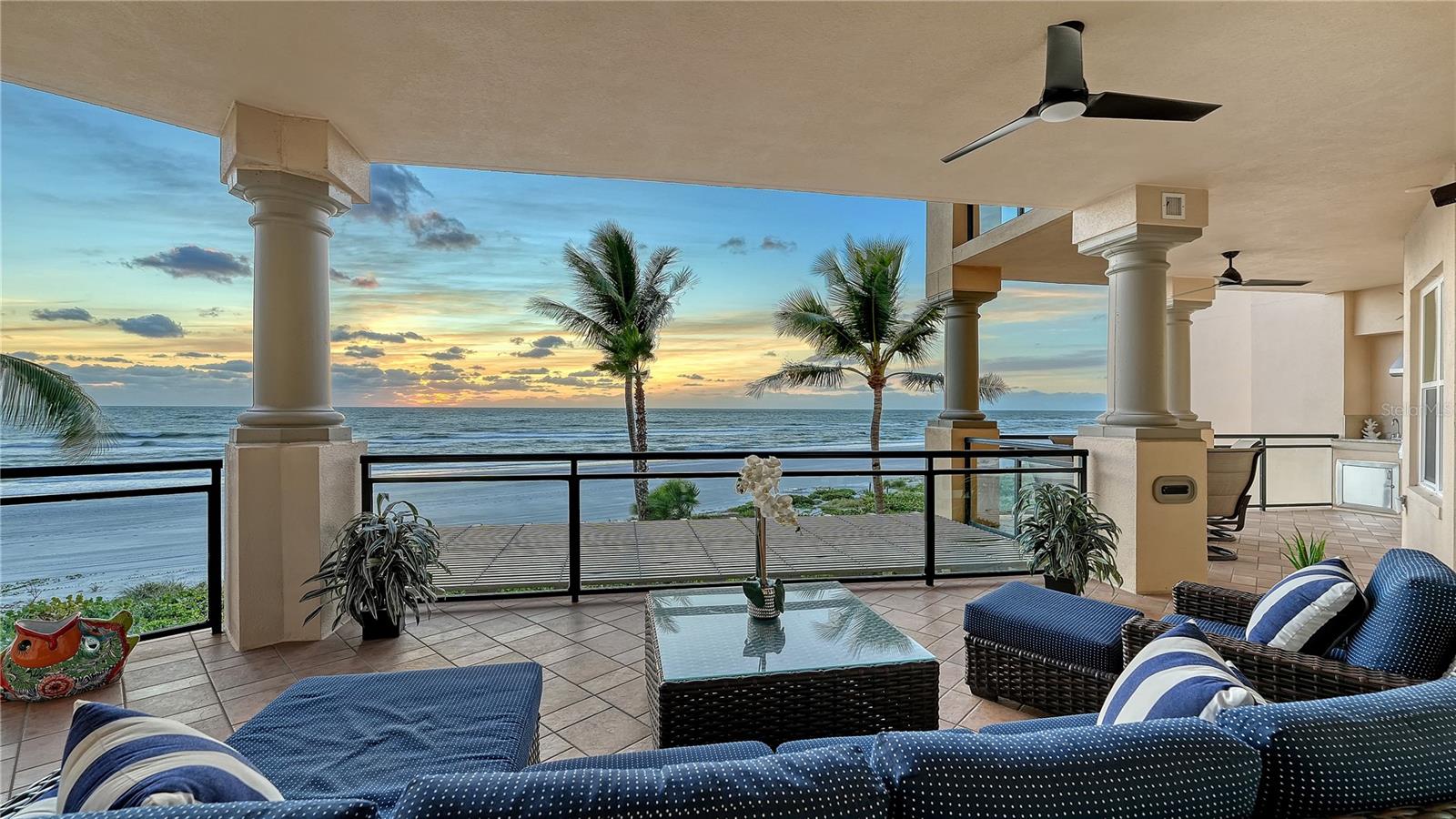 VIZCAYA AT LONGBOAT KEY PH 01 - Residential