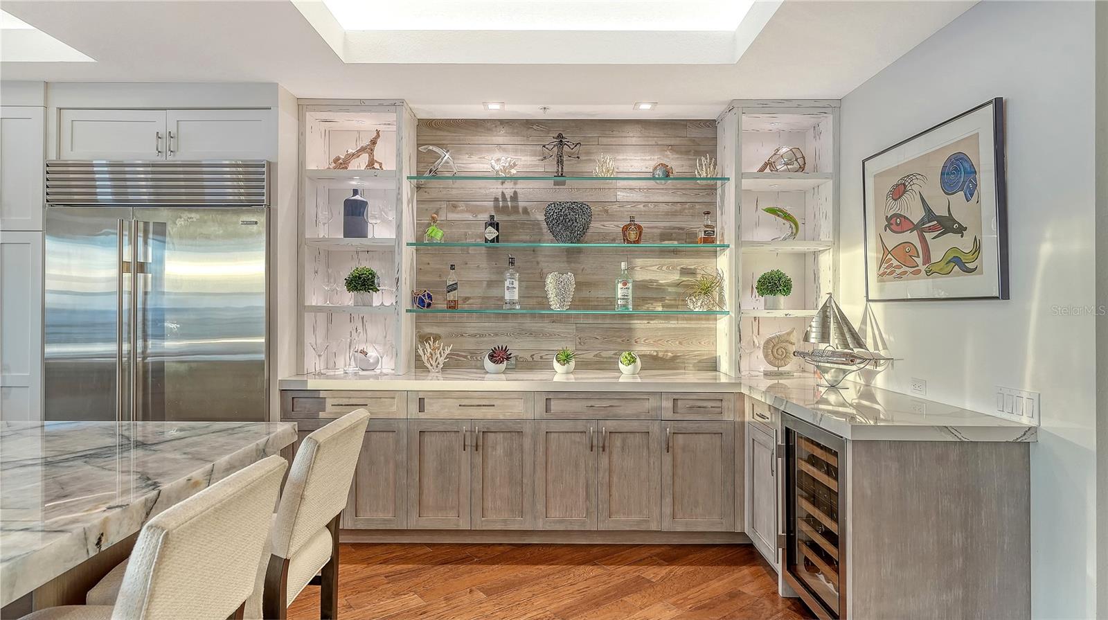 VIZCAYA AT LONGBOAT KEY PH 01 - Residential