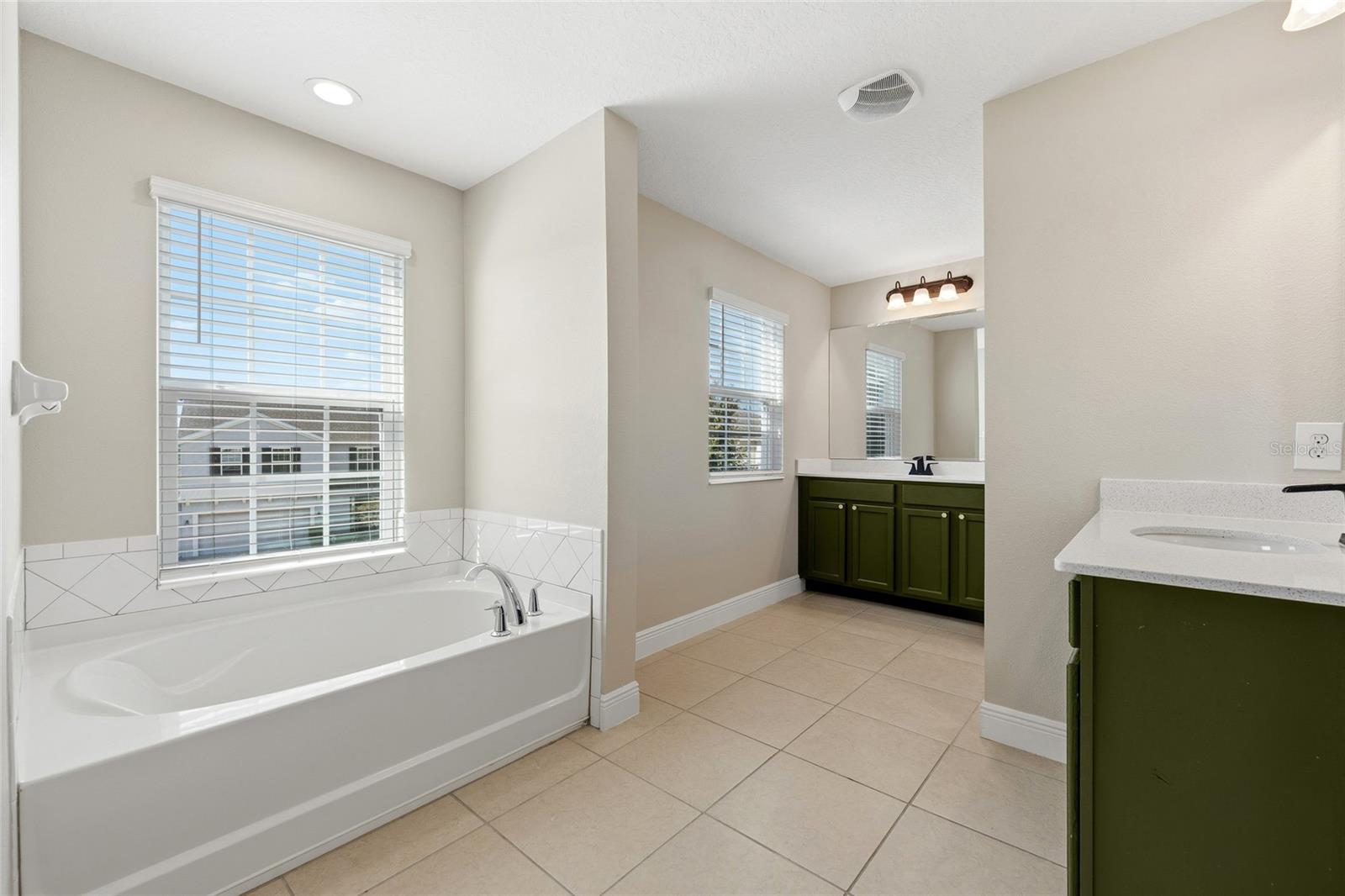 ARDMORE RESERVE PH III - Residential