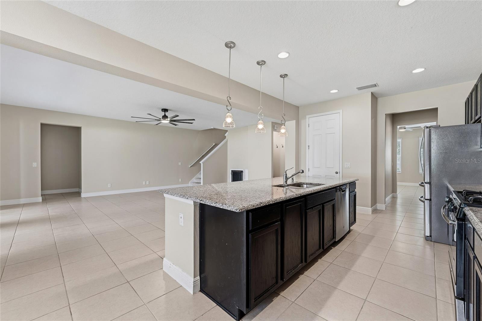 ARDMORE RESERVE PH III - Residential