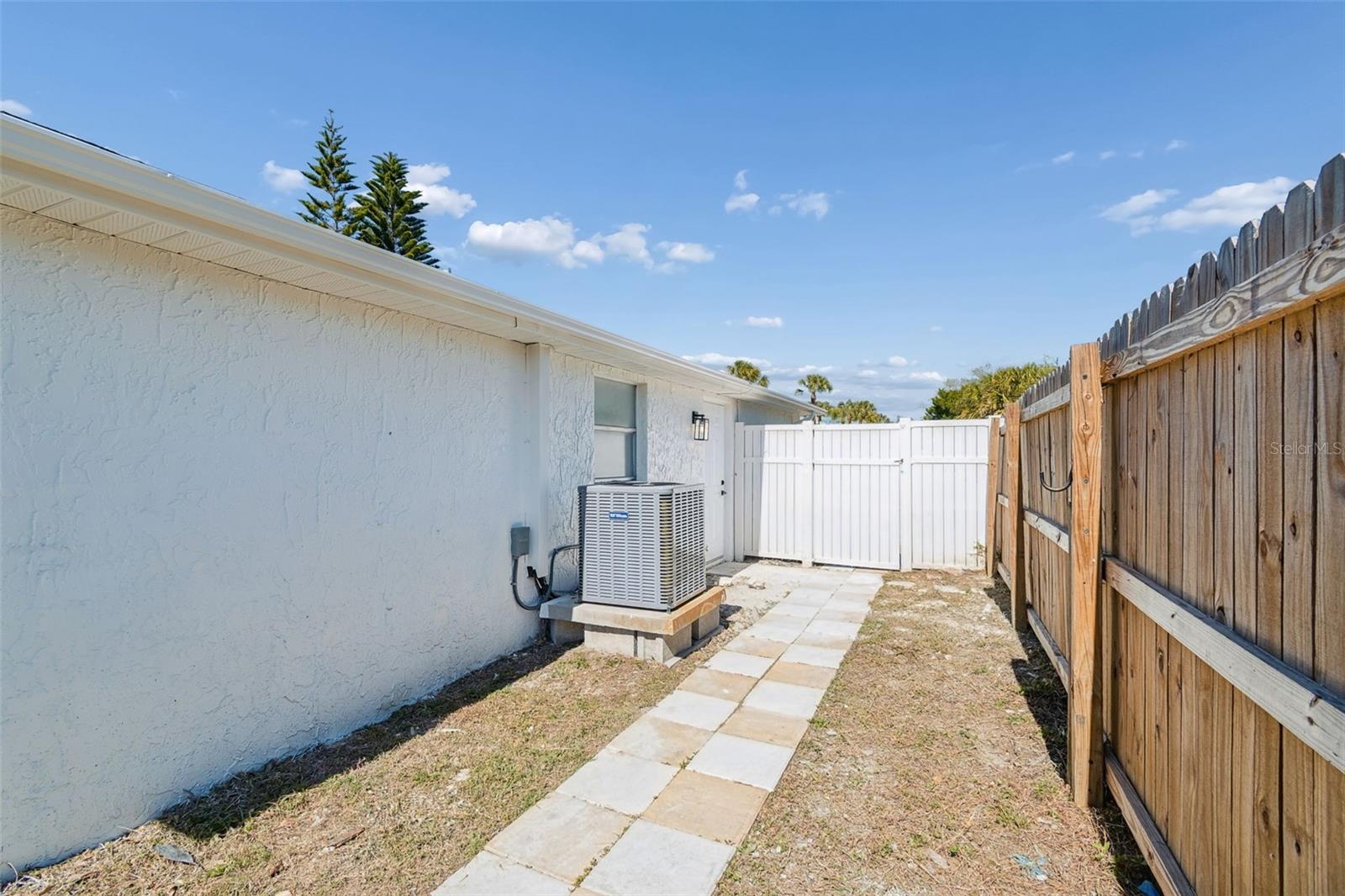 WEST PORT SUB - Residential