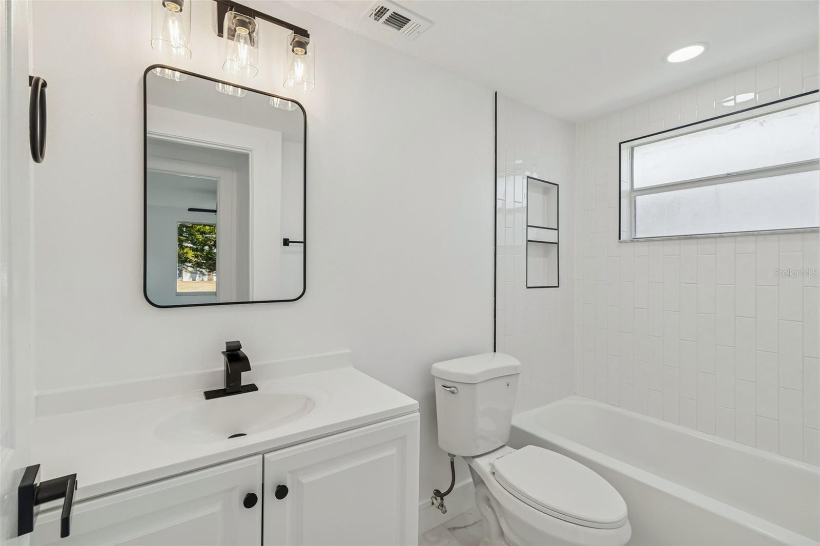 WEST PORT SUB - Residential