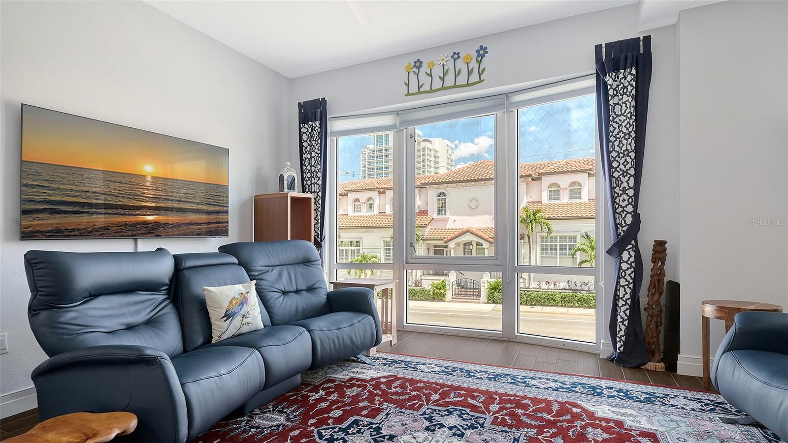 MARQUEE EN VILLE - Residential