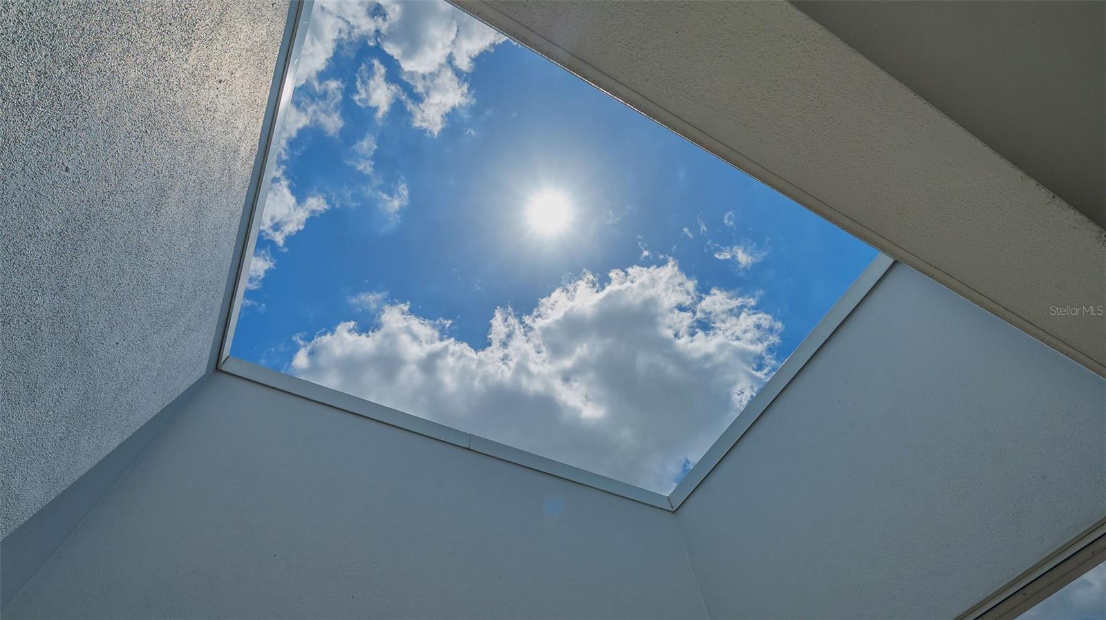 MARQUEE EN VILLE - Residential