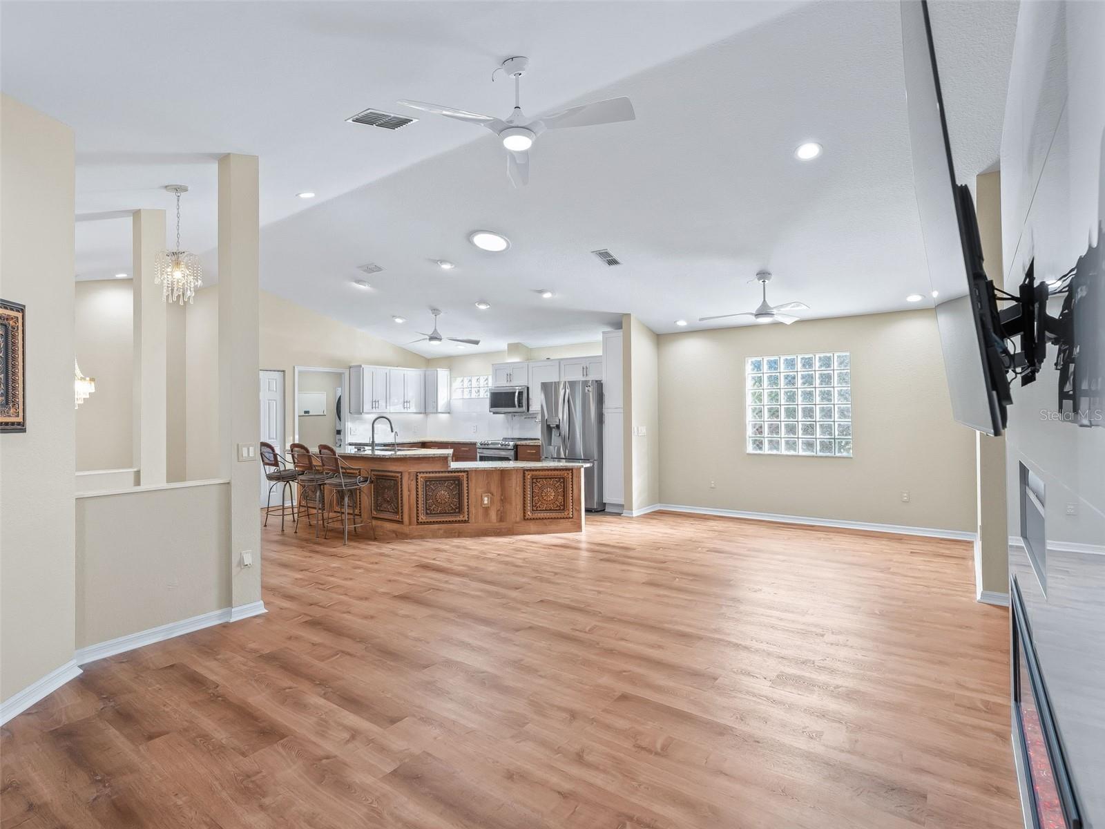 STONECREST - Residential