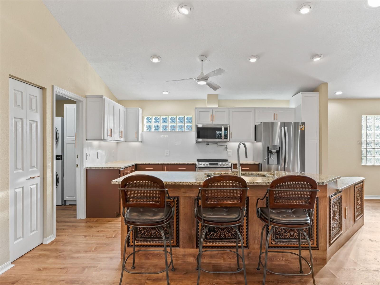 STONECREST - Residential