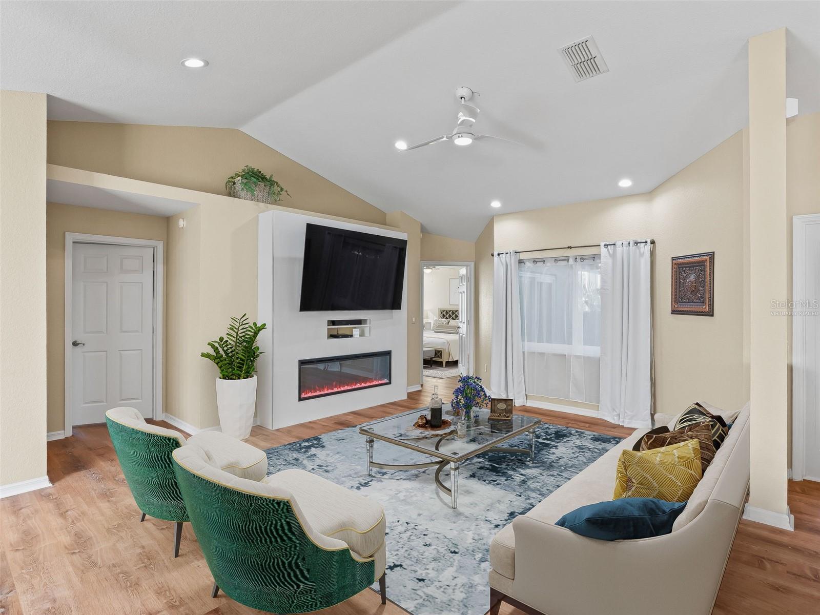 STONECREST - Residential