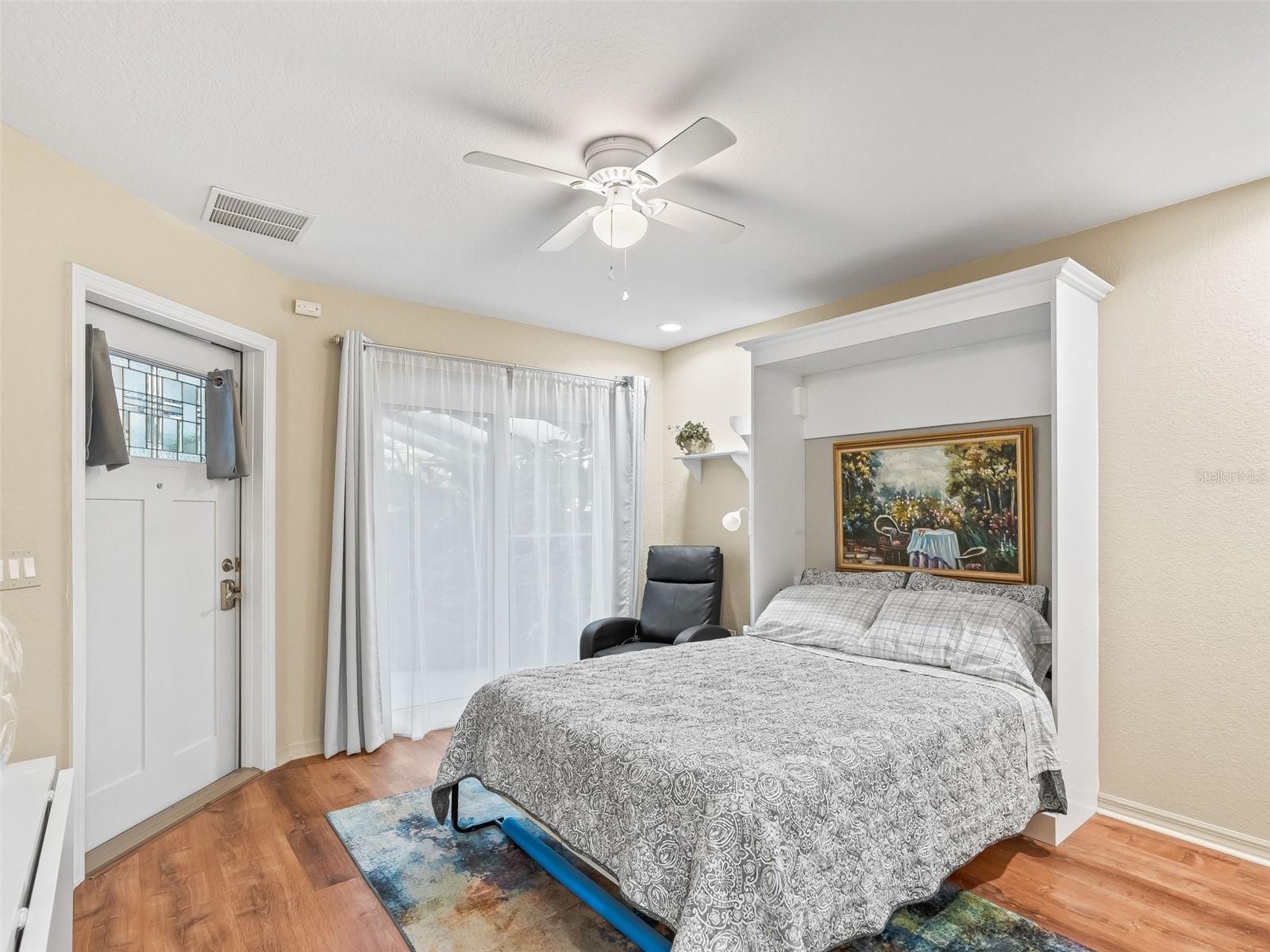 STONECREST - Residential