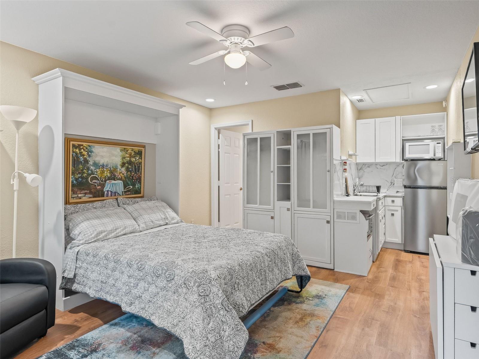 STONECREST - Residential