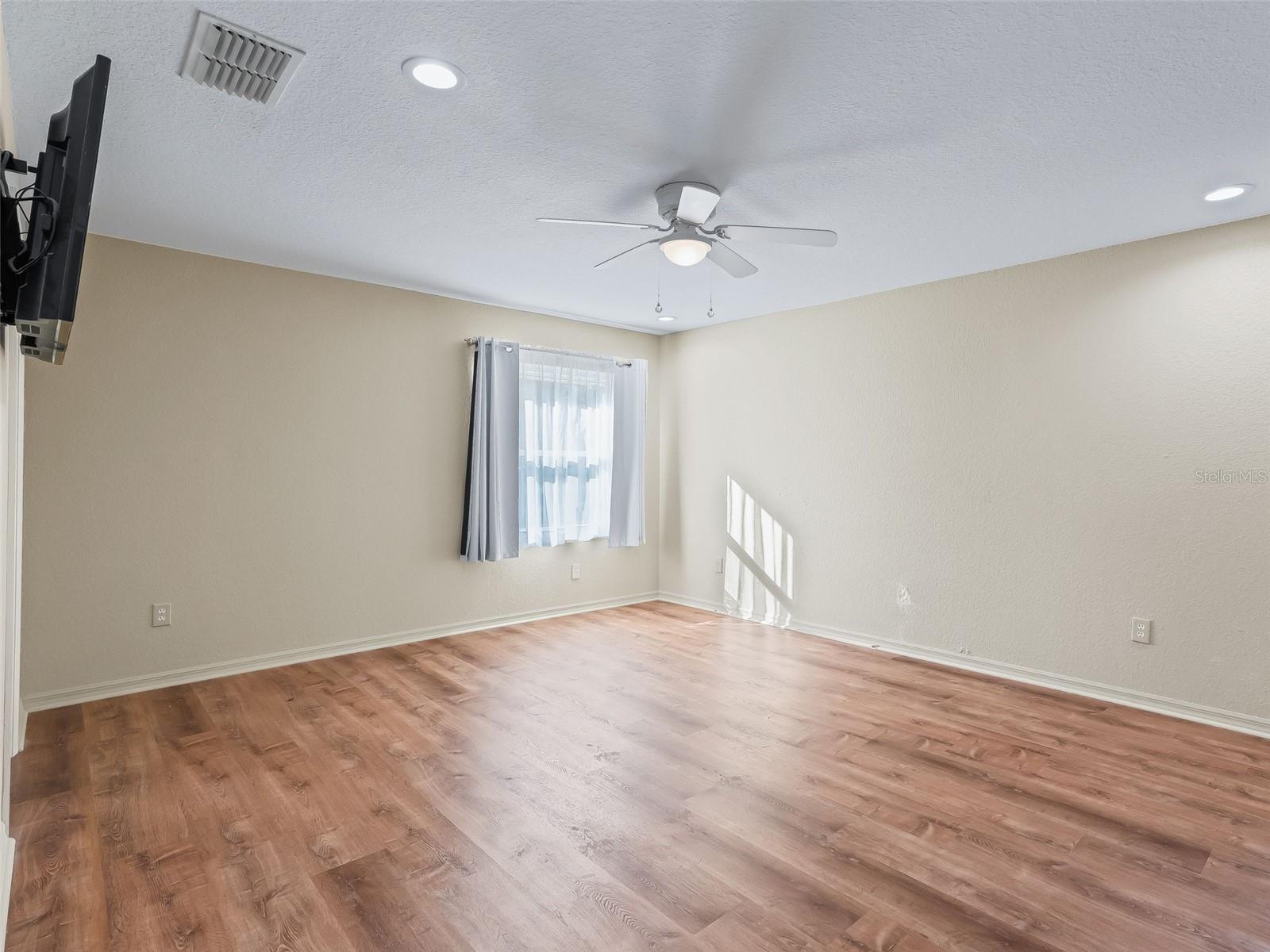 STONECREST - Residential